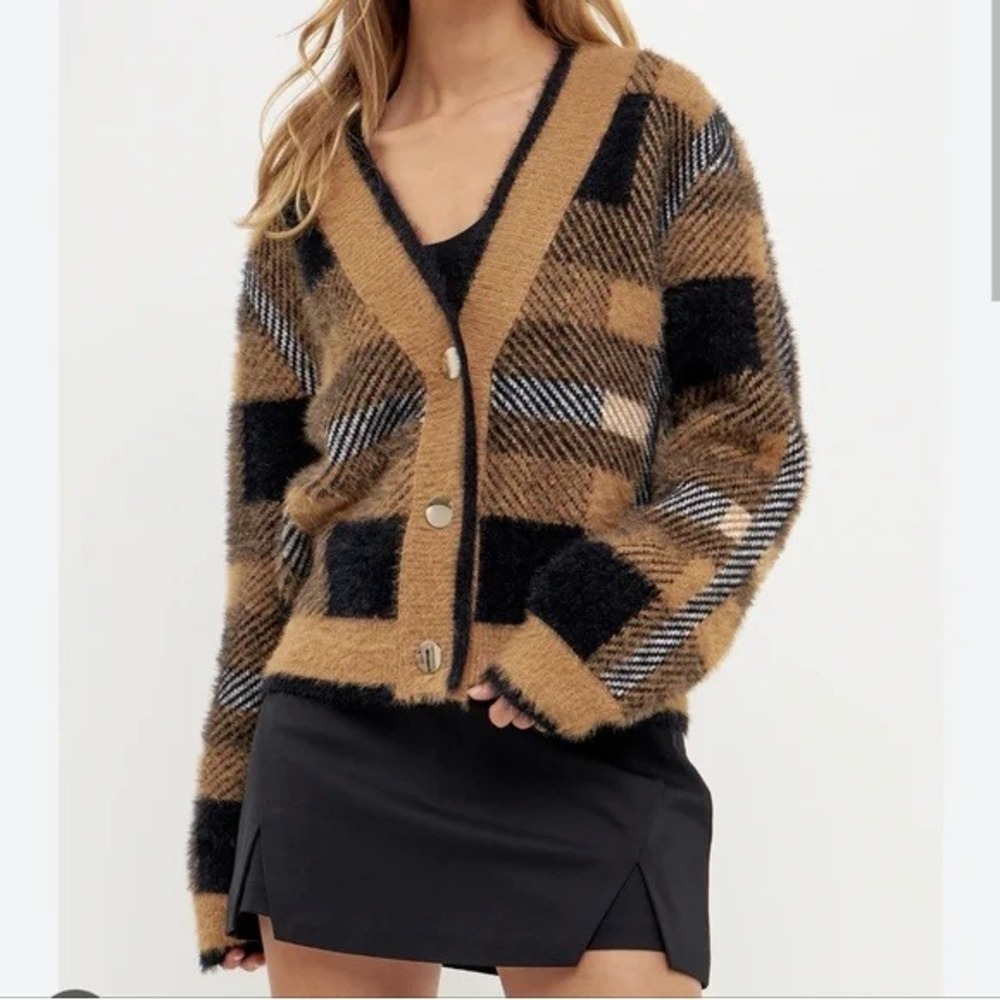 English Factory Fuzzy Plaid V-Neck Cropped Cardigan Sweater Tan Black - Size S